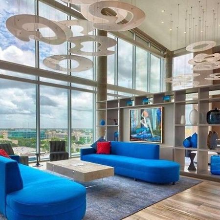 Luxury Highrise In Midtown - Skyline Views And Chic Decor Daire Houston Dış mekan fotoğraf
